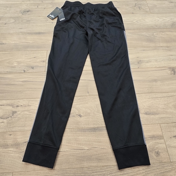 NWT Spalding Boys Black Performance Joggers Size Medium (10/12) - Picture 7 of 8